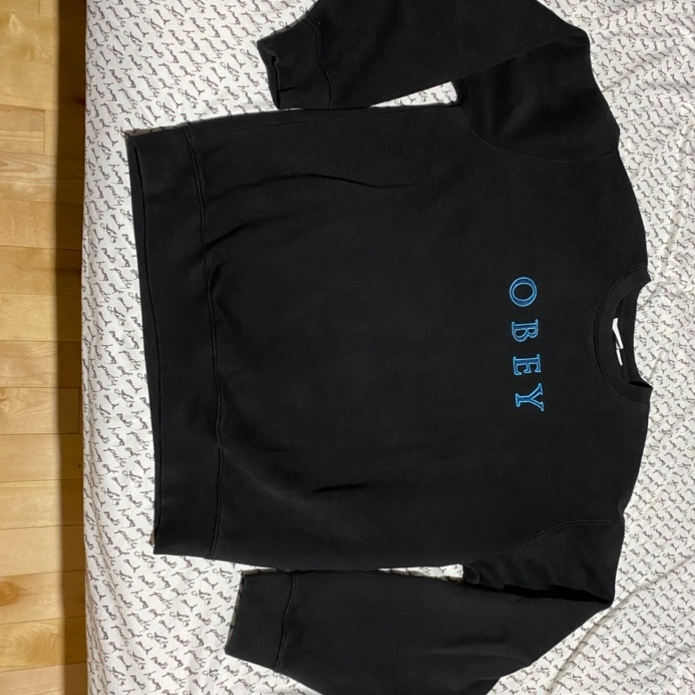 Obey Black Crewneck with White Tag